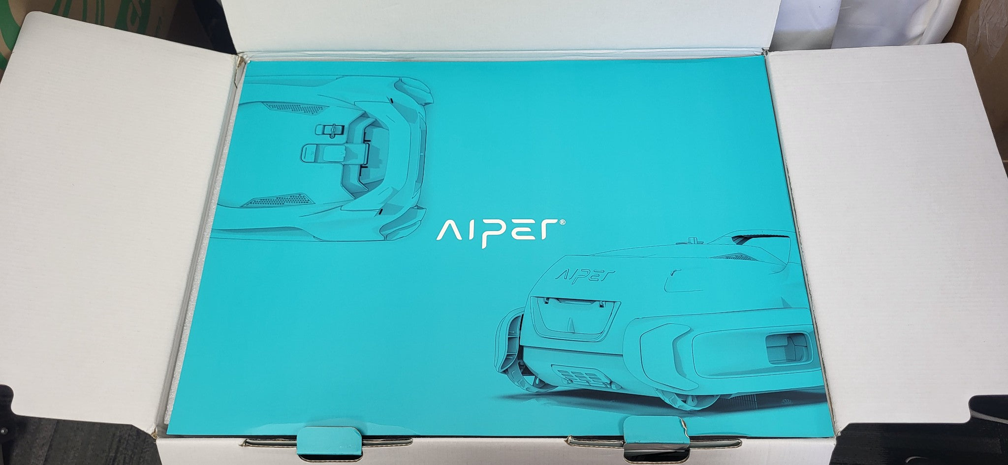 AIPER Seagull Plus Cordless Robotic Vacuum Cleaner.