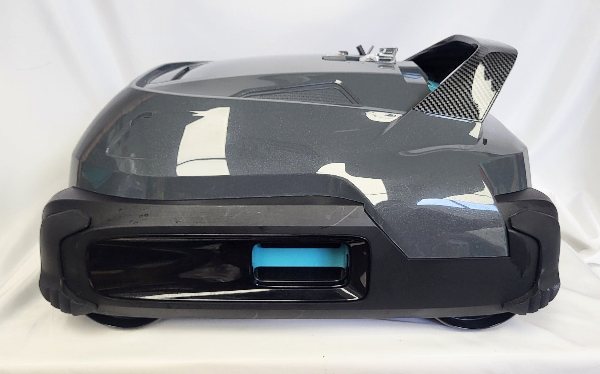 AIPER Seagull Plus Cordless Robotic Vacuum Cleaner.